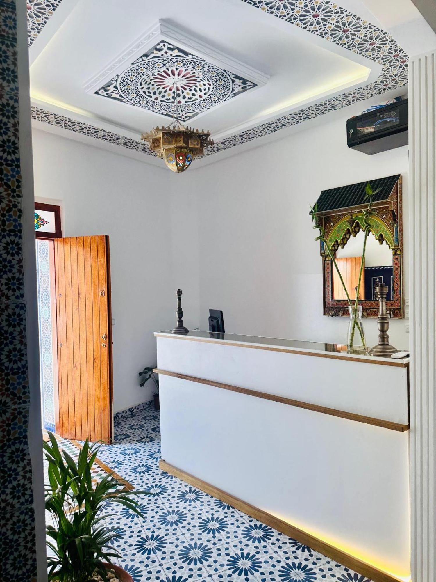 Dar Laghrib Hotel Tanger Kültér fotó